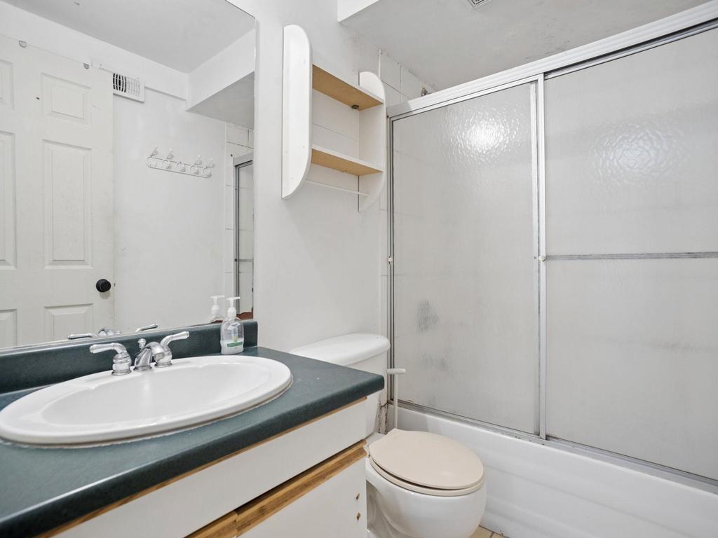 Listing Image for R3107338