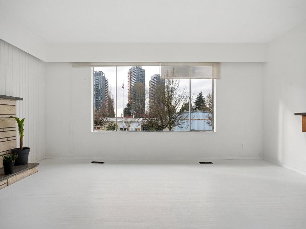 Listing Image for R3107338