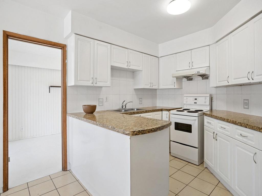 Listing Image for R3107338