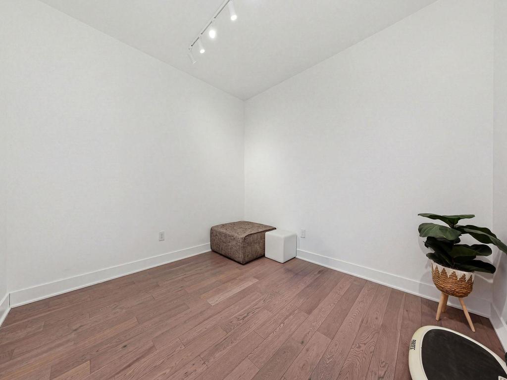 Listing Image for R3107343