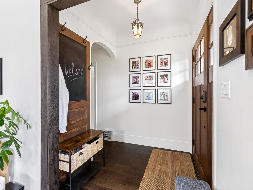 Listing Image for R3107397