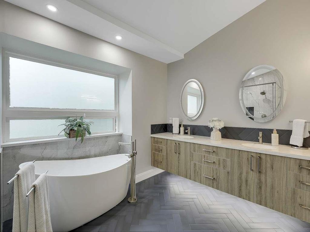 Listing Image for R3107594