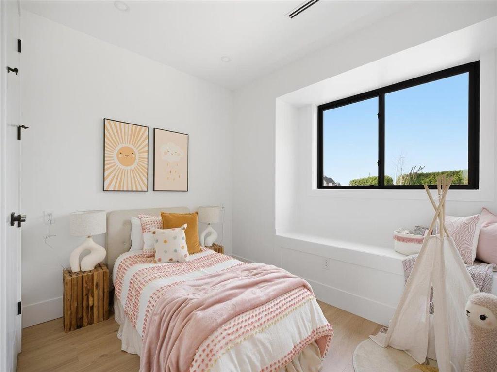 Listing Image for R3107599