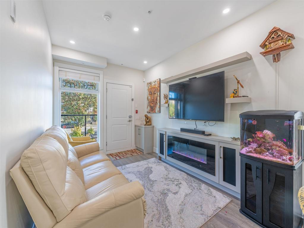 Listing Image for R3107602