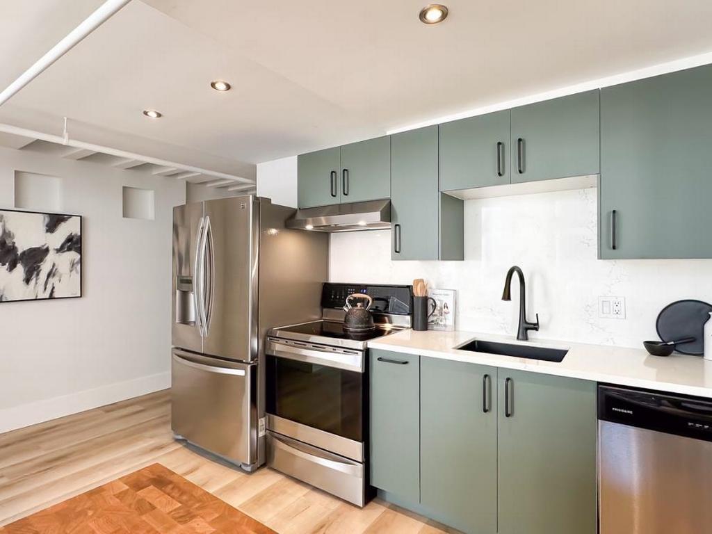 Listing Image for R3107675