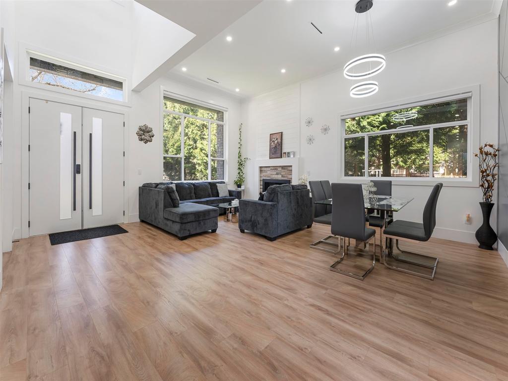 Listing Image for R3107676