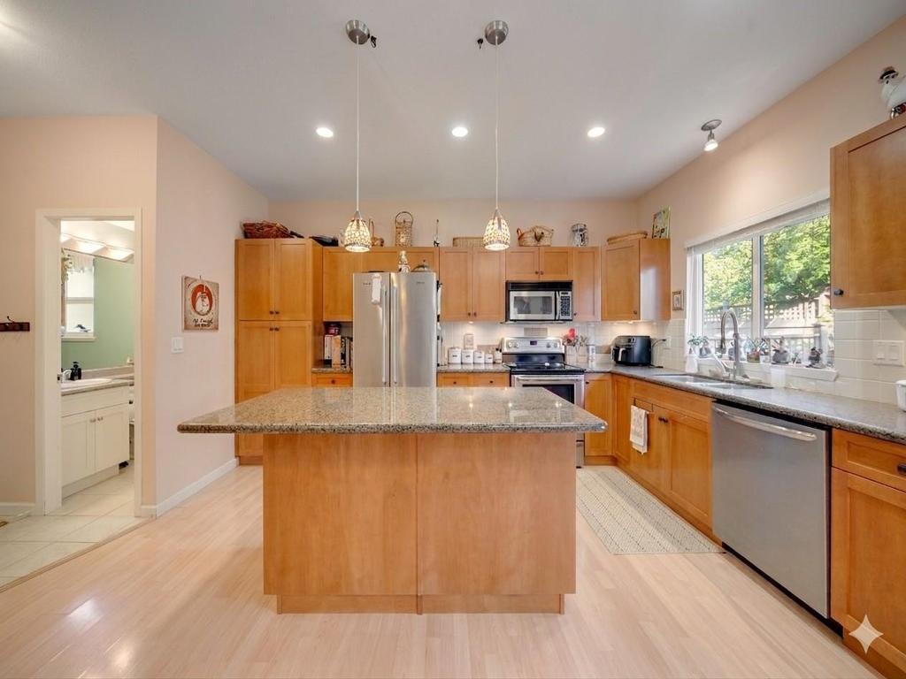 Listing Image for R3107798