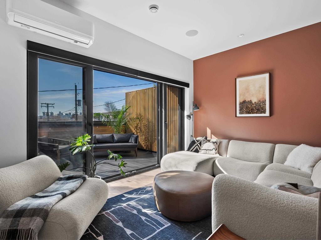 Listing Image for R3107807