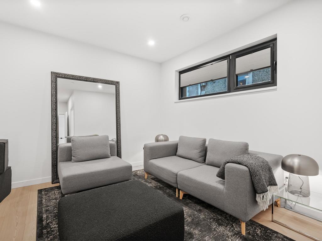 Listing Image for R3107807