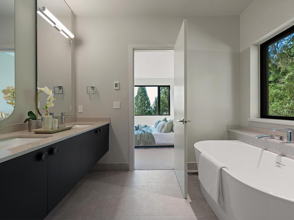 Listing Image for R3107856