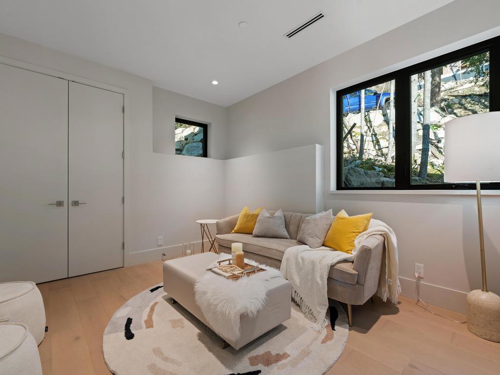 Listing Image for R3107856