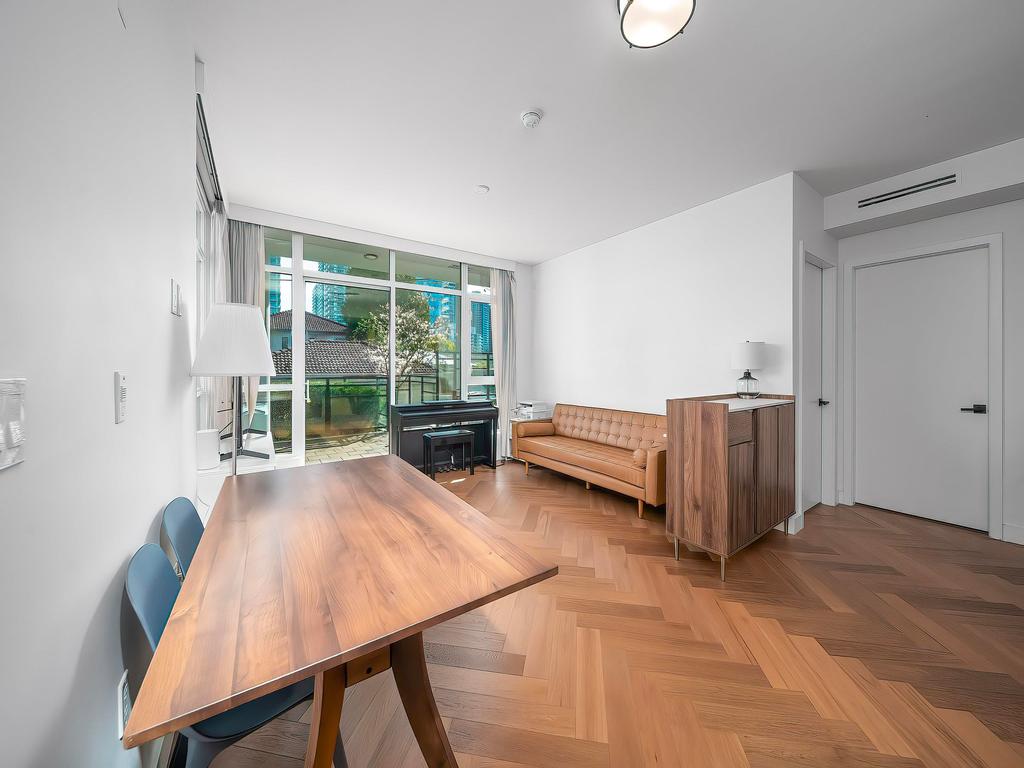 Listing Image for R3107996