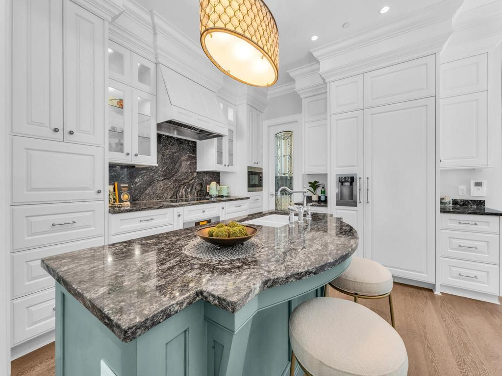 Listing Image for R3108012