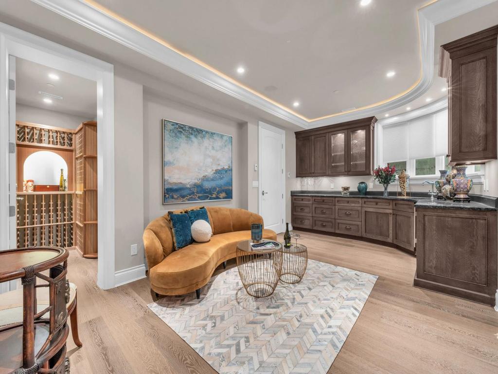 Listing Image for R3108012