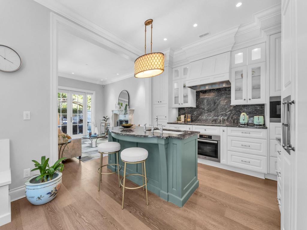 Listing Image for R3108012