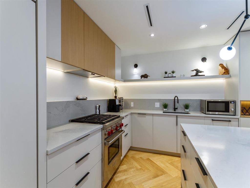 Listing Image for R3108024