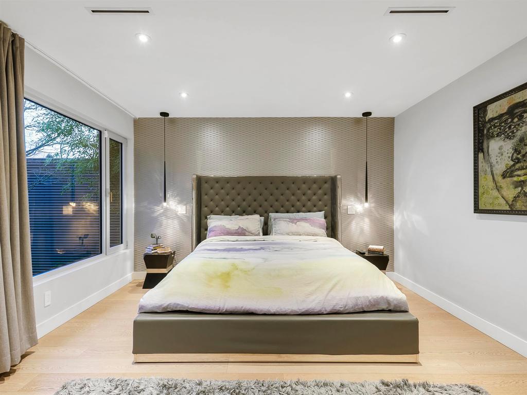 Listing Image for R3108082