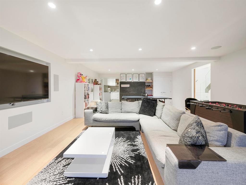 Listing Image for R3108082