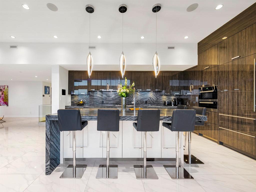 Listing Image for R3108082