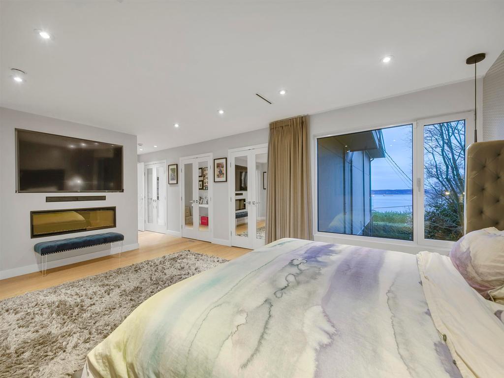 Listing Image for R3108082