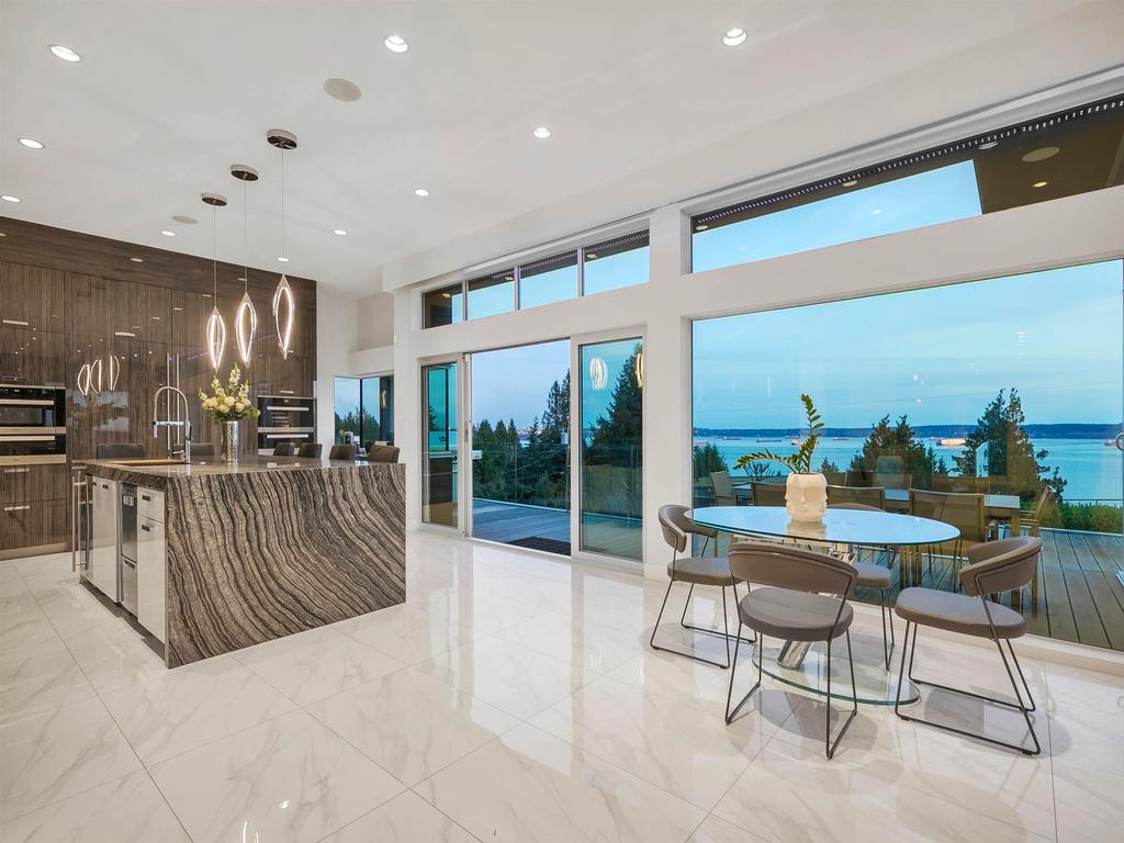 Listing Image for R3108082