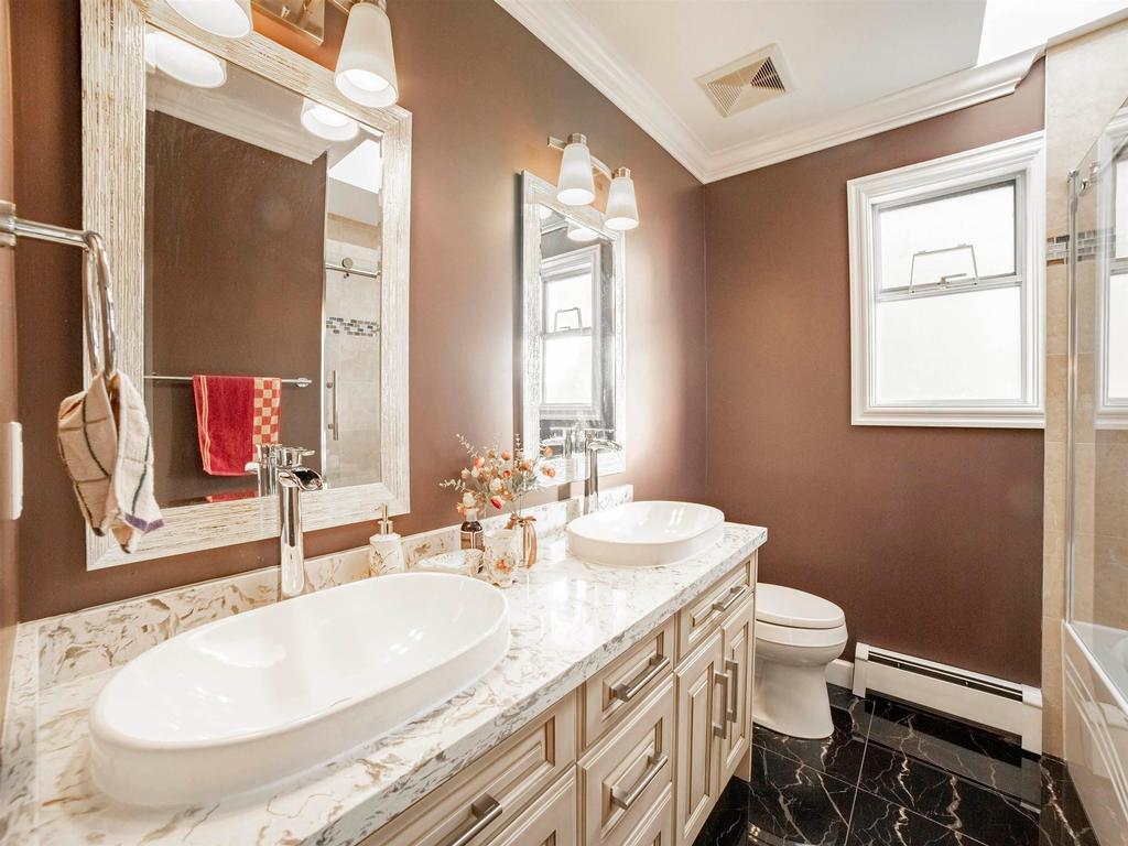 Listing Image for R3108090