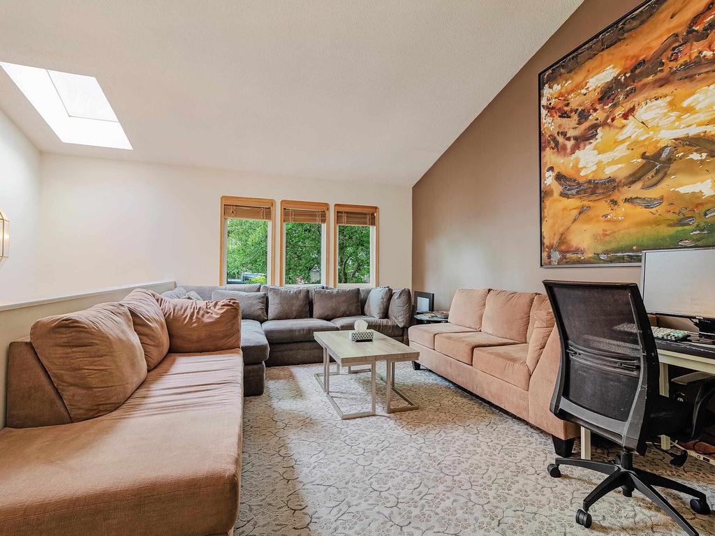 Listing Image for R3108092