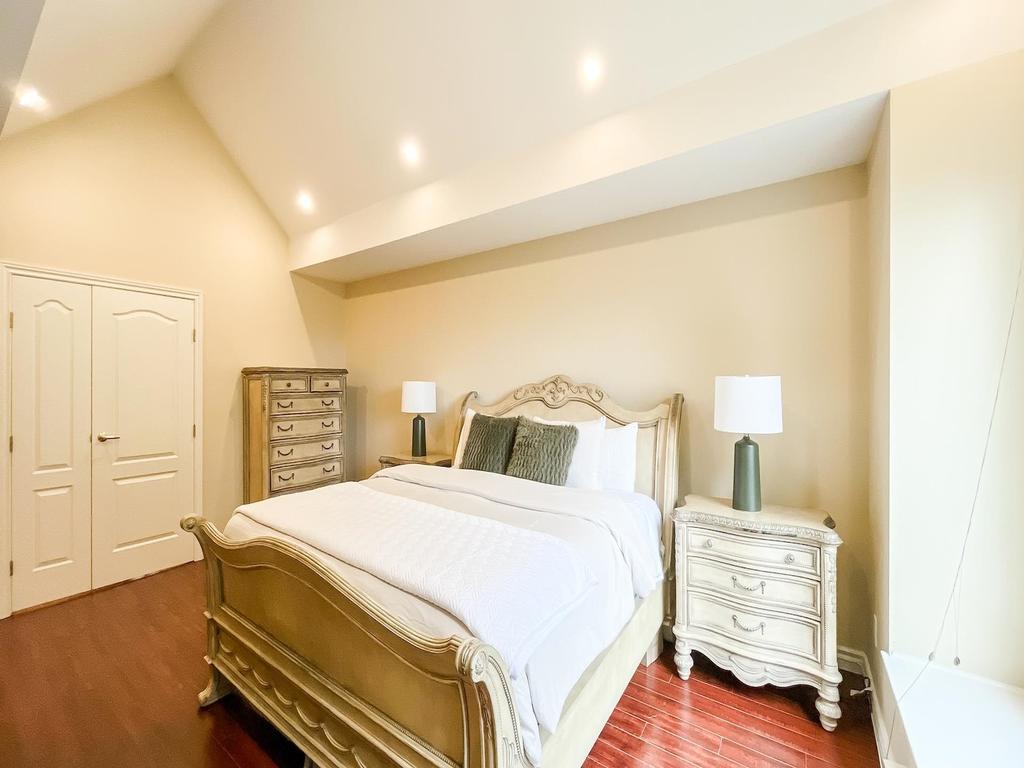 Listing Image for R3108177