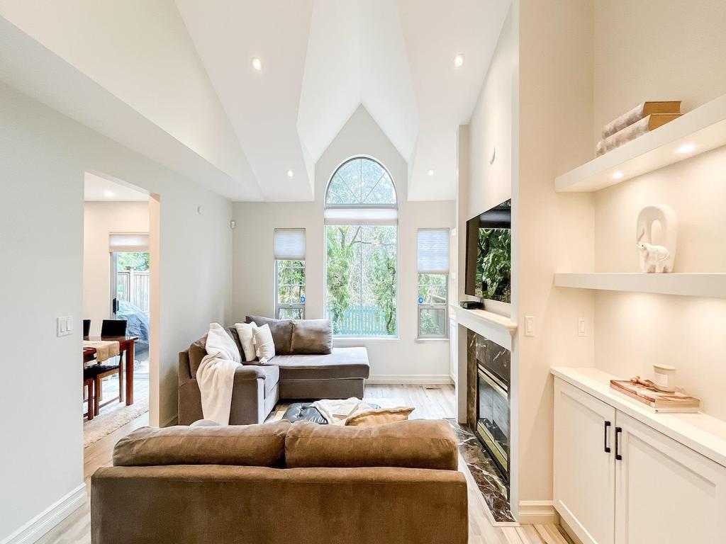 Listing Image for R3108177