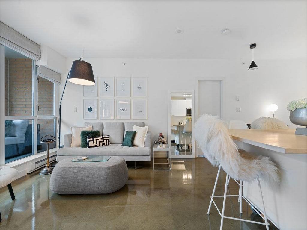 Listing Image for R3108328