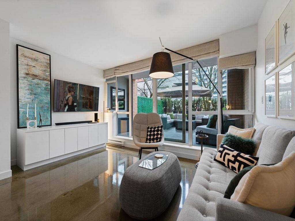 Listing Image for R3108328