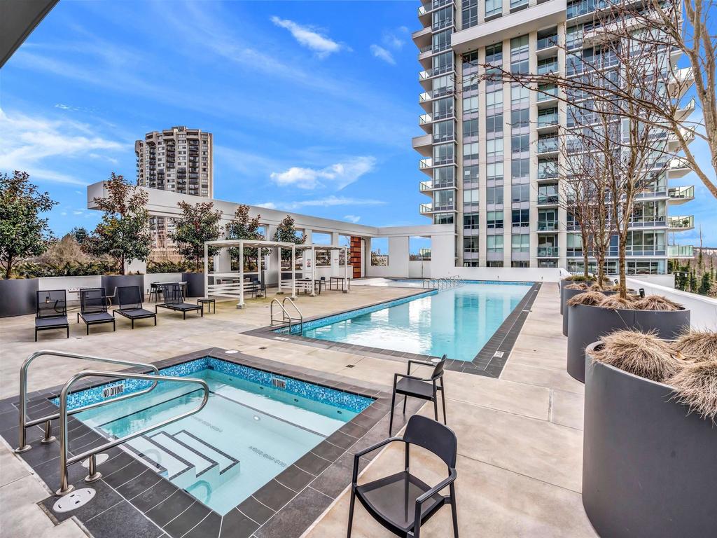 Listing Image for R3108330