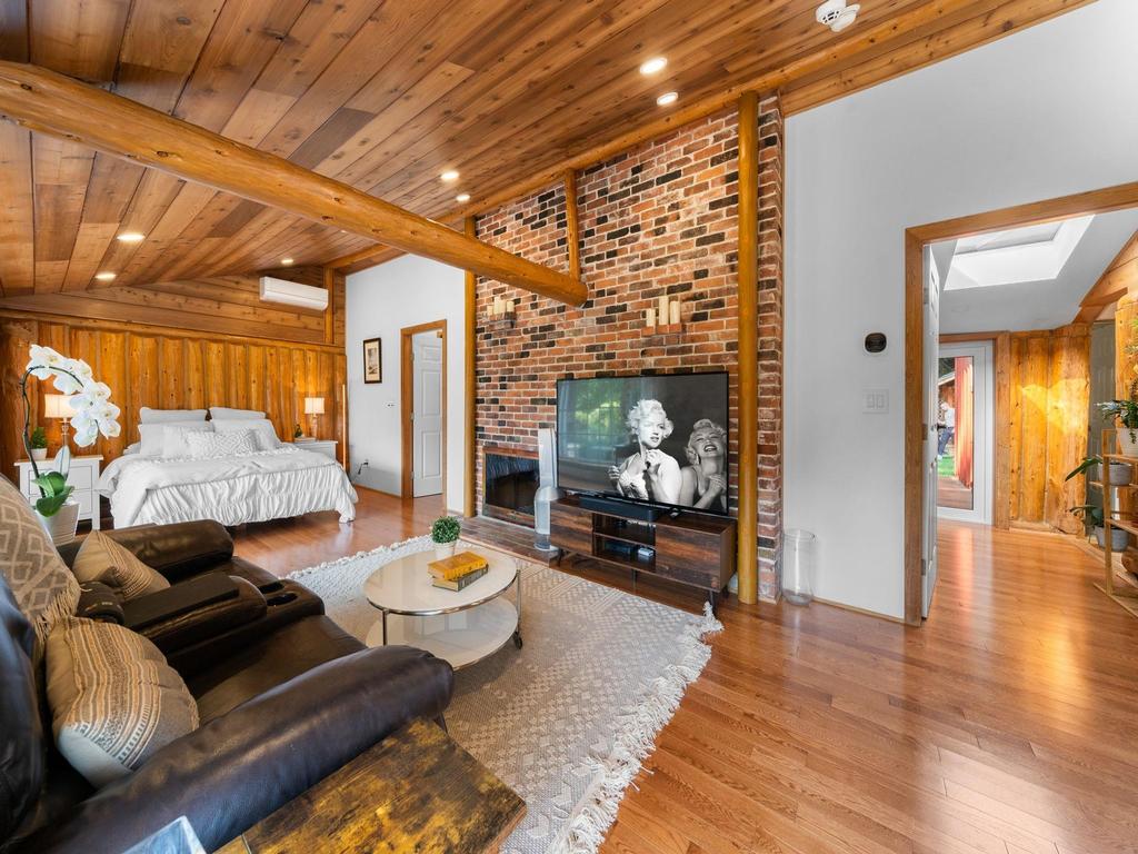 Listing Image for R3108336