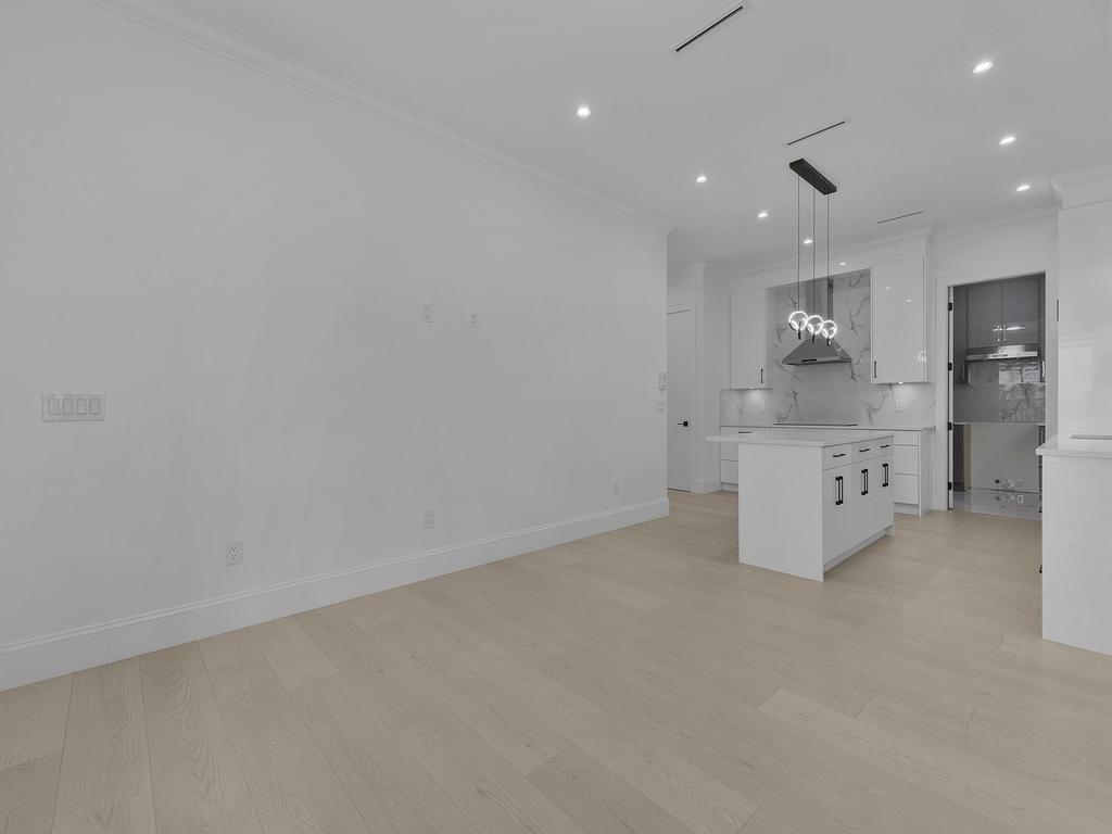 Listing Image for R3108408
