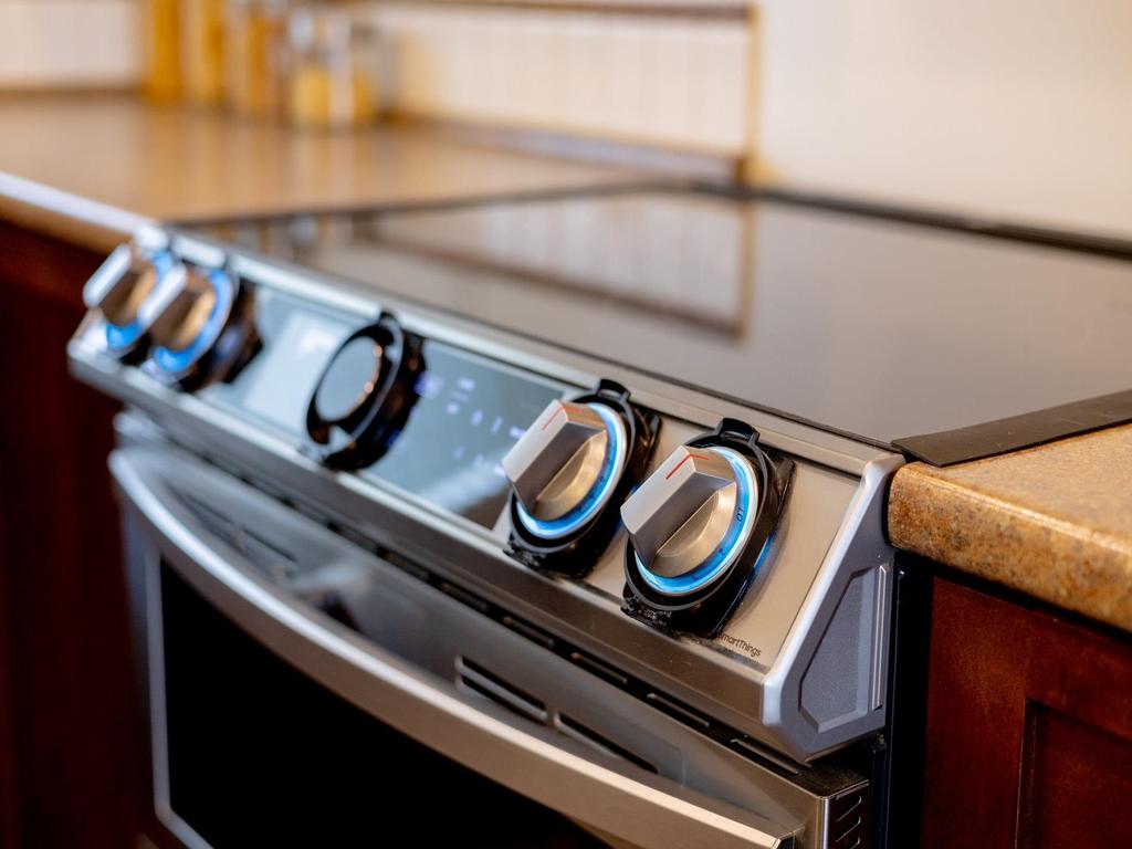 Listing Image for R3108423