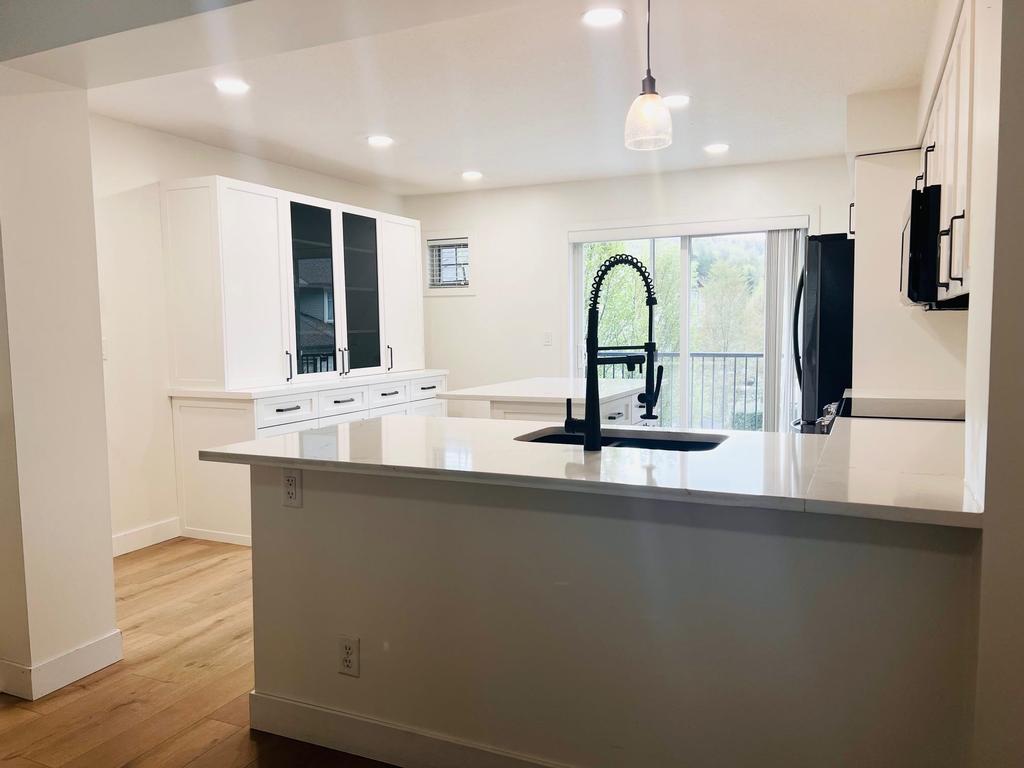 Listing Image for R3108455