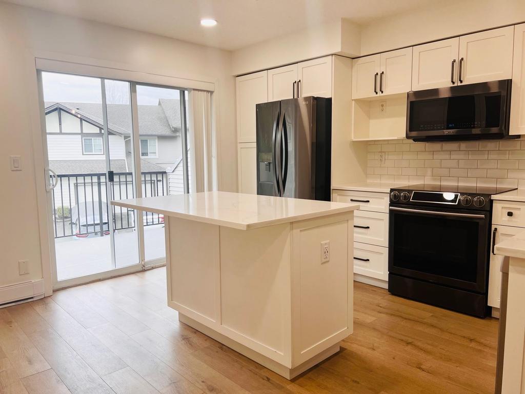 Listing Image for R3108455