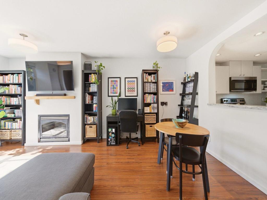 Listing Image for R3108460