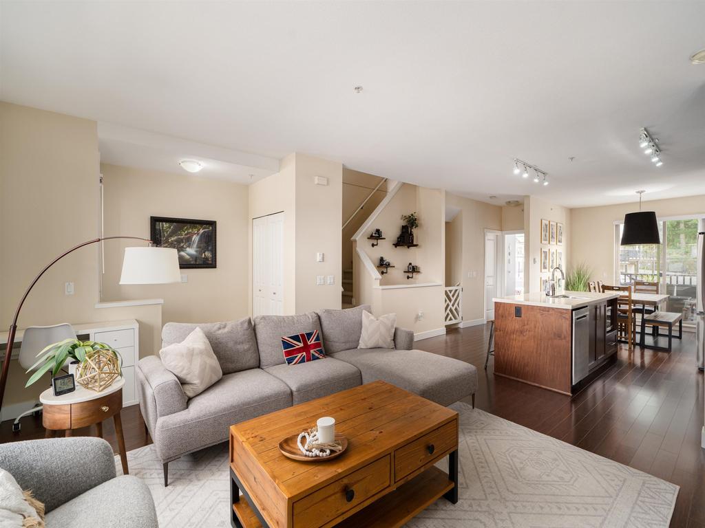 Listing Image for R3108527