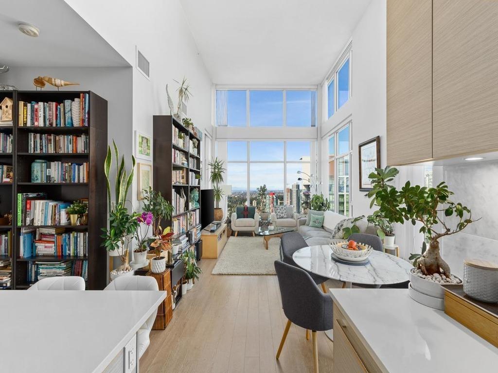 Listing Image for R3108556