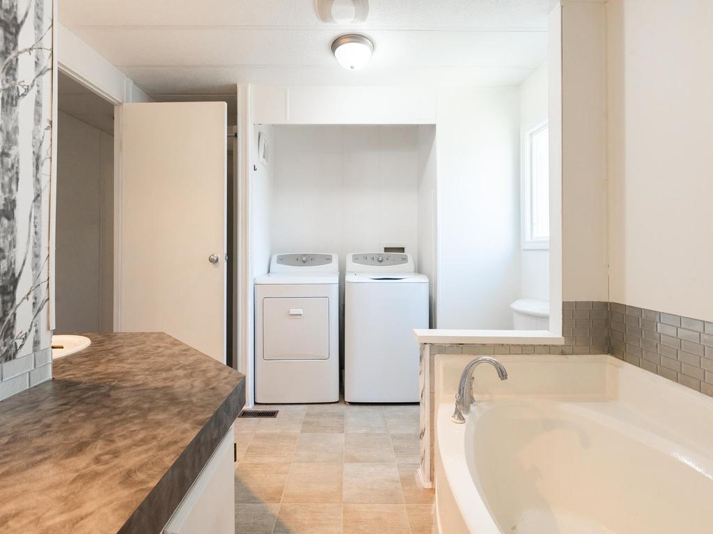 Listing Image for R3108595