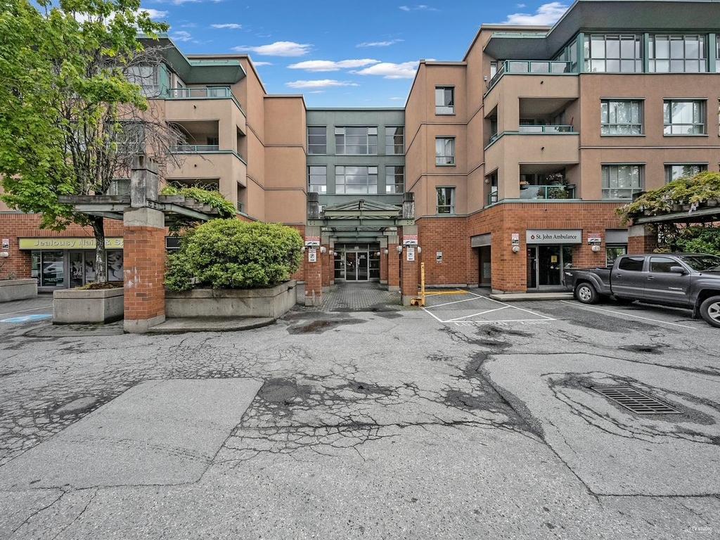 Listing Image for R3108596