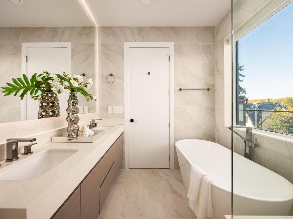 Listing Image for R3108605