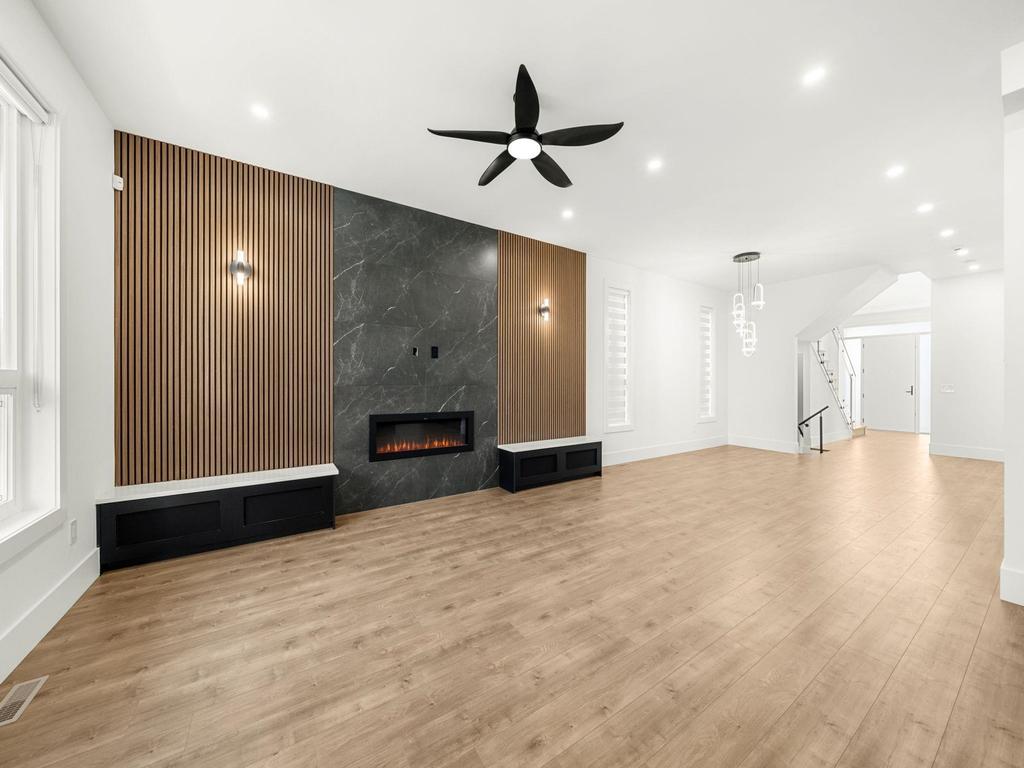 Listing Image for R3108622