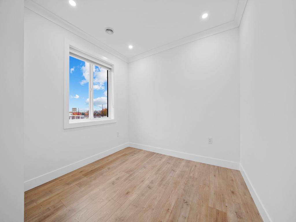 Listing Image for R3108637