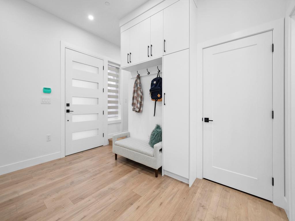 Listing Image for R3108637