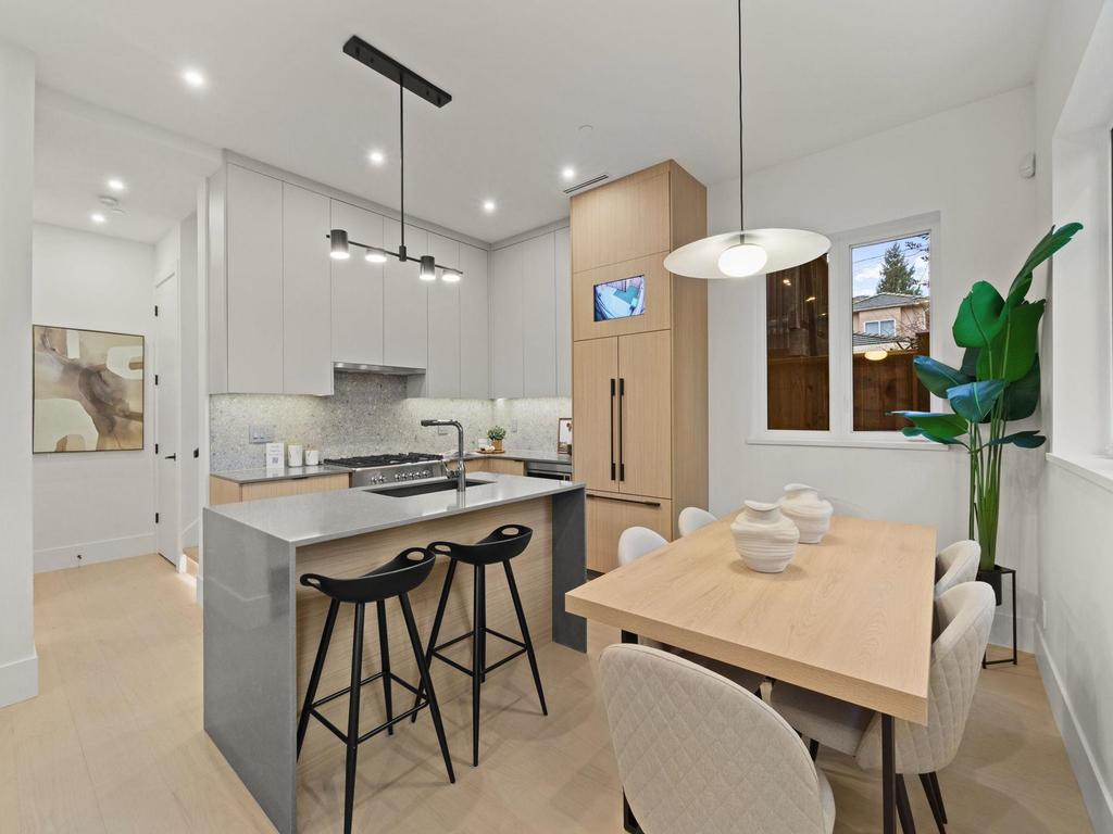 Listing Image for R3108676