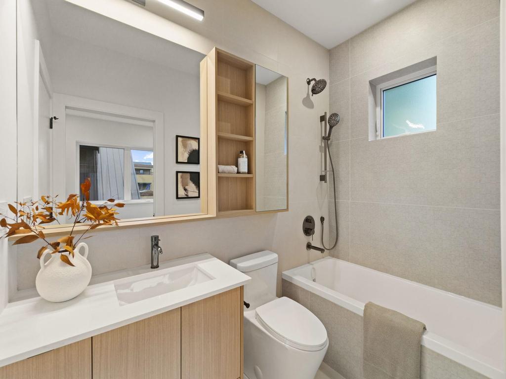 Listing Image for R3108676