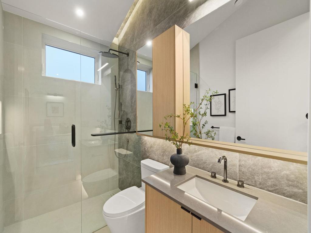 Listing Image for R3108676