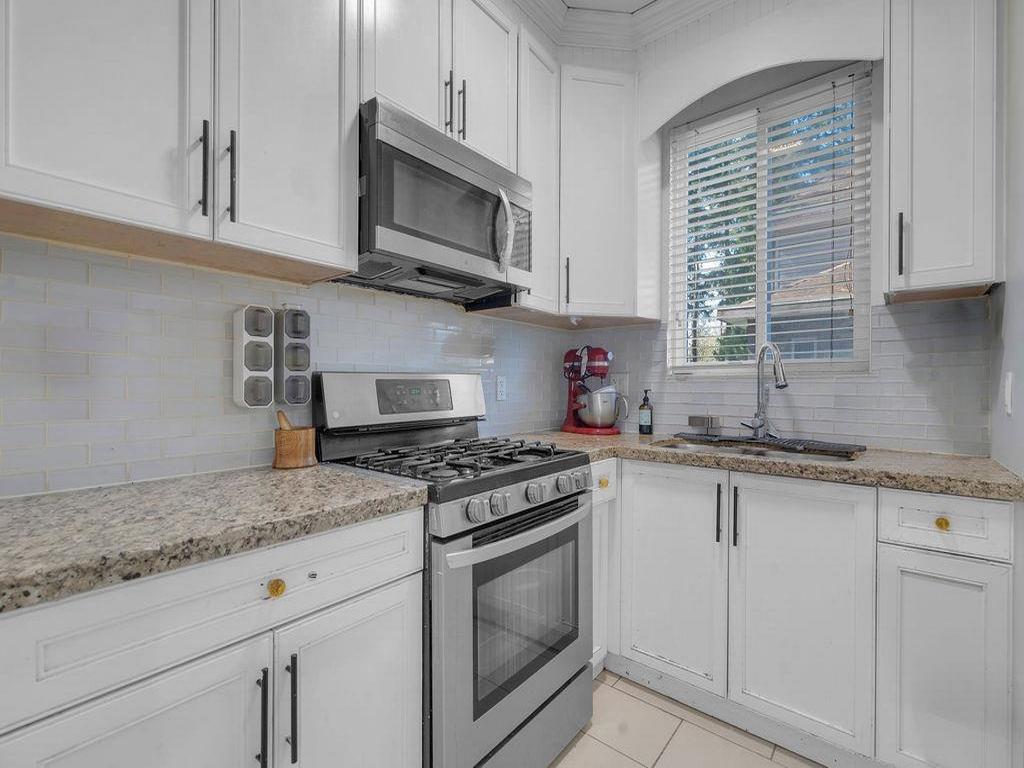 Listing Image for R3108736